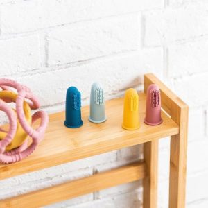Escovas de Dentes em Silicone com Estojo – Nattou