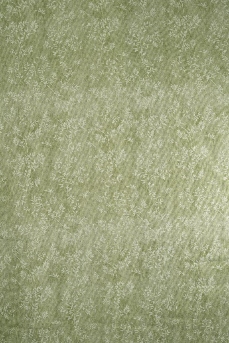 Tela com flores verdes - Image 2