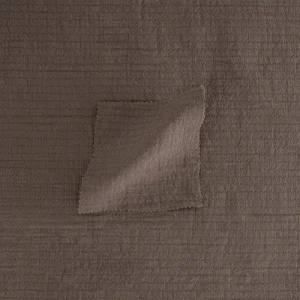 Casca de pinheiro para acolchoamento