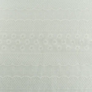 Branco perfurado de branco