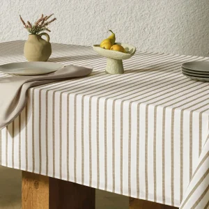 Toalha de Mesa Retangular 8 Lugares Karsten Sempre Limpa Zaira Branco 1,60m x 2,70m