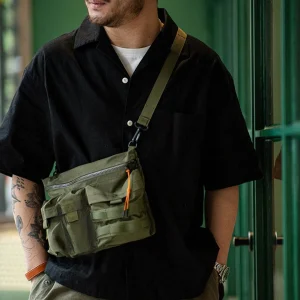 Crossbody Masculina BP 321 em Nylon. Leve e Resistente à Água