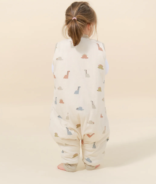 MOLIS & CO – MACACÃO DE DORMIR TOG 2.5 – DINOS - Image 4